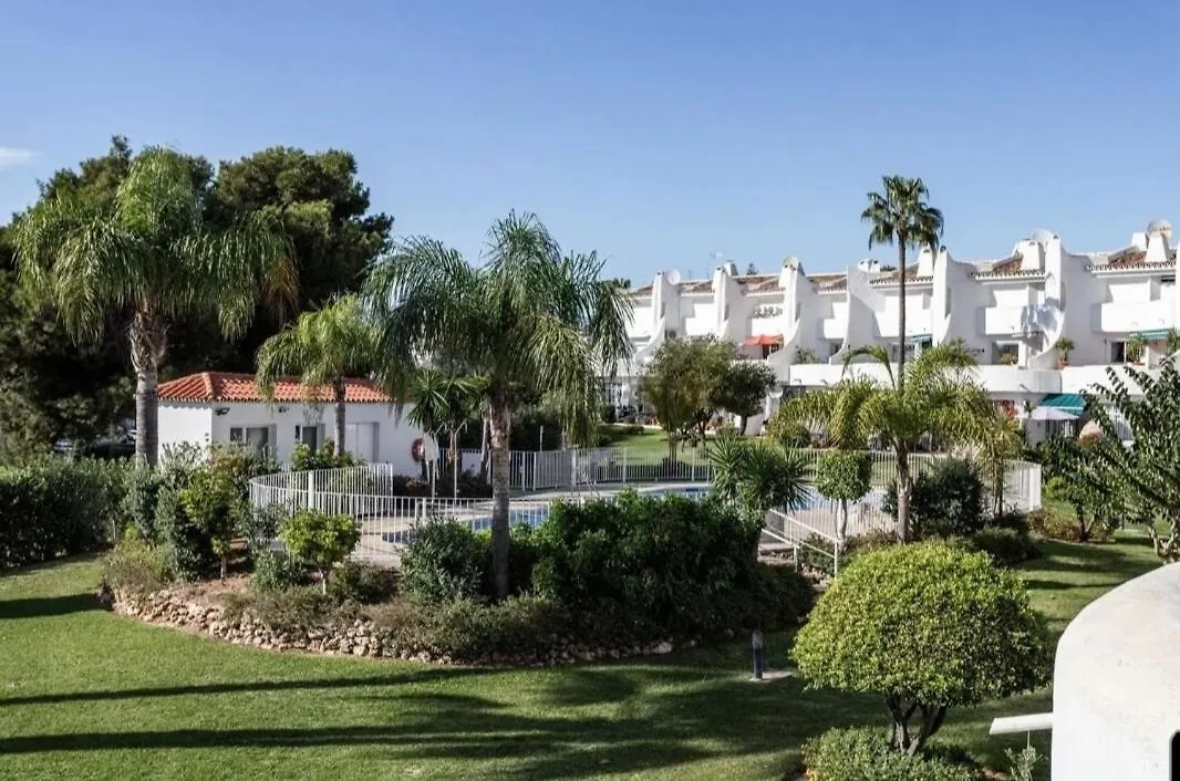 Apartamento A 100 M De La Playa, Calahonda Sitio de Calahonda 0*,  Spain